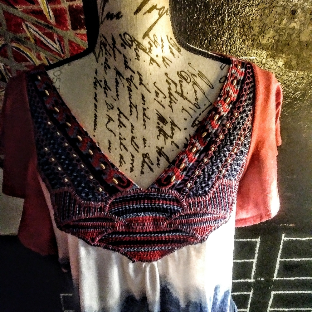 Super adorable one world top from Dillards